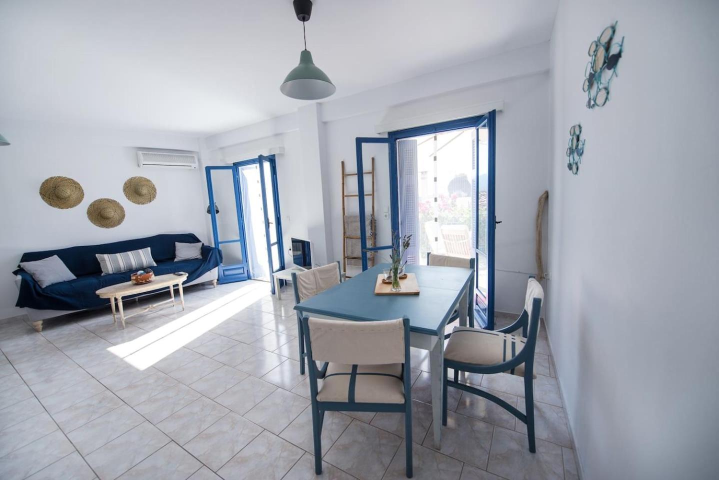 Aquarella-Stylish Veranda Apartment In Centre Of 포로스타운 외부 사진